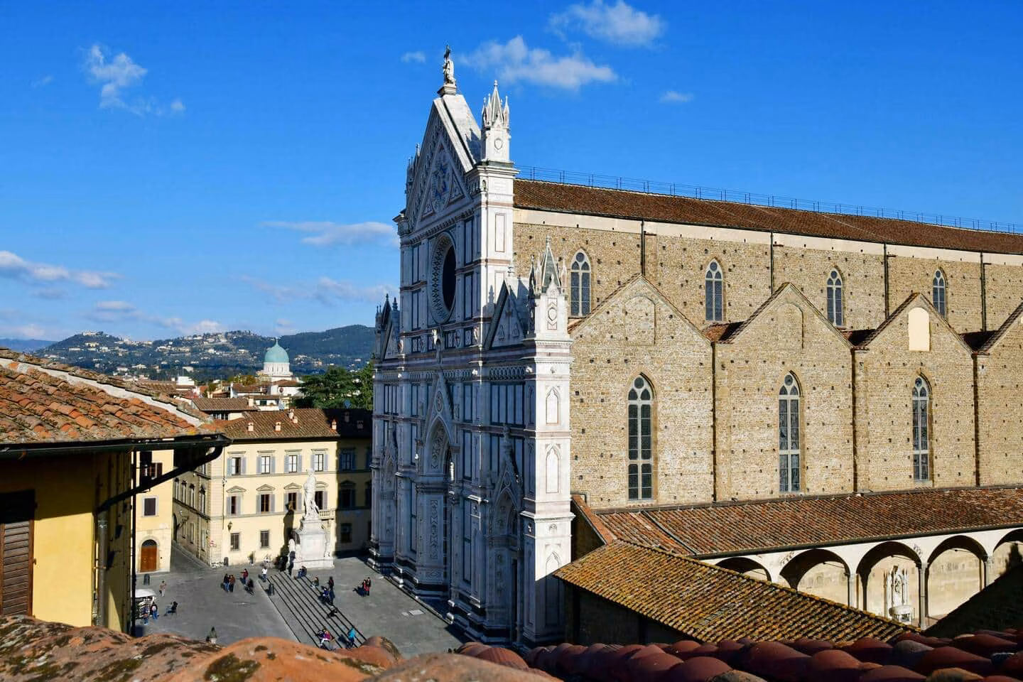 View over the Basilica of Santa Croce from the Luxury Suite terrace — La Croce D'Oro Florence